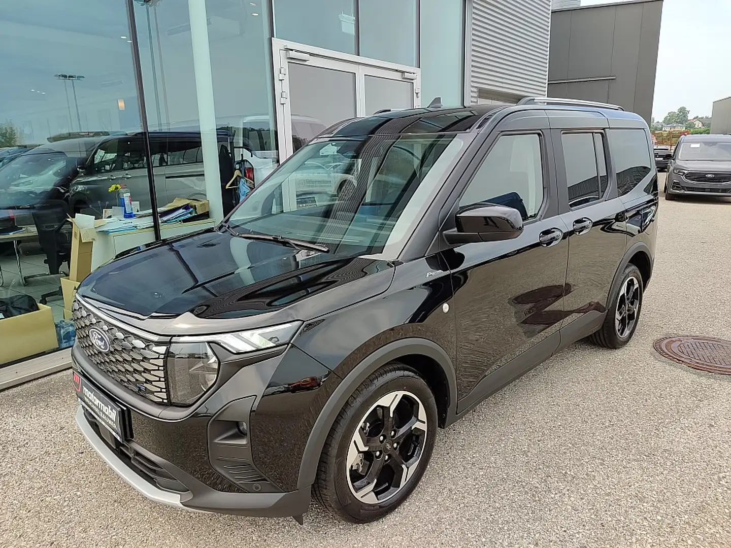 Ford Tourneo Courier E-Tourneo Courier Active Negru - 1