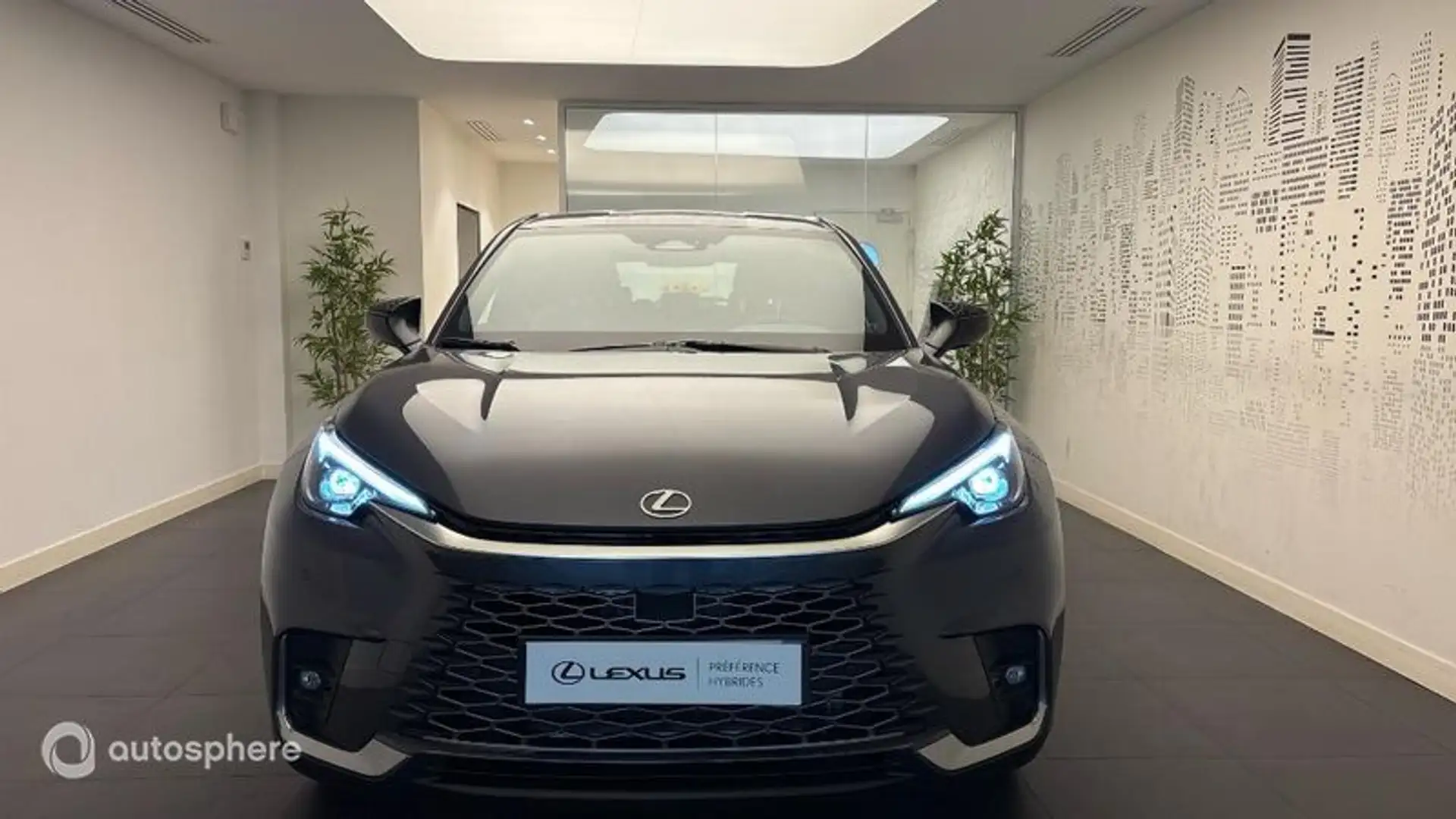 Lexus LBX 1.5 136ch Omotenashi 2WD - 2