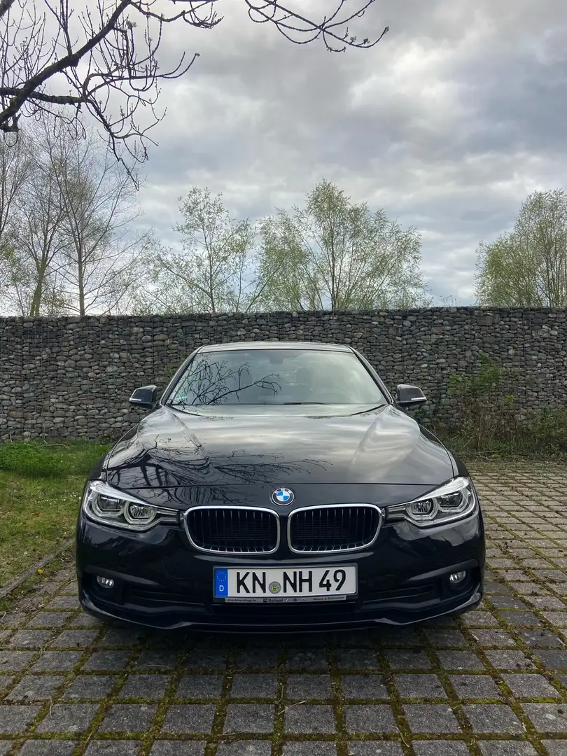 BMW 318 318i Advantage Schwarz - 1