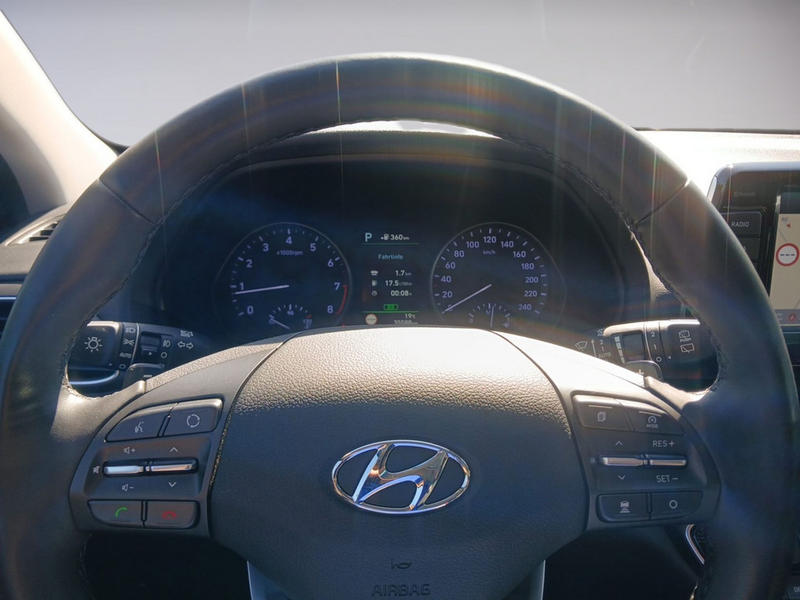 Hyundai i30 cw 1.4 Premium KAMERA NAVI ACC LED PANO — photo 9