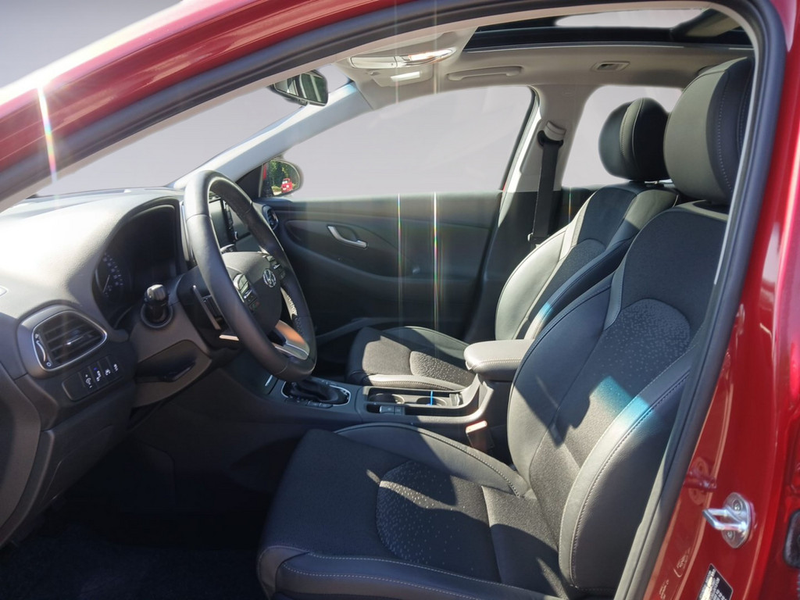 Hyundai i30 cw 1.4 Premium KAMERA NAVI ACC LED PANO — photo 8