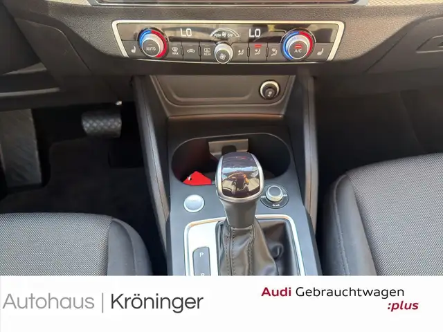 Audi Q2 view 14