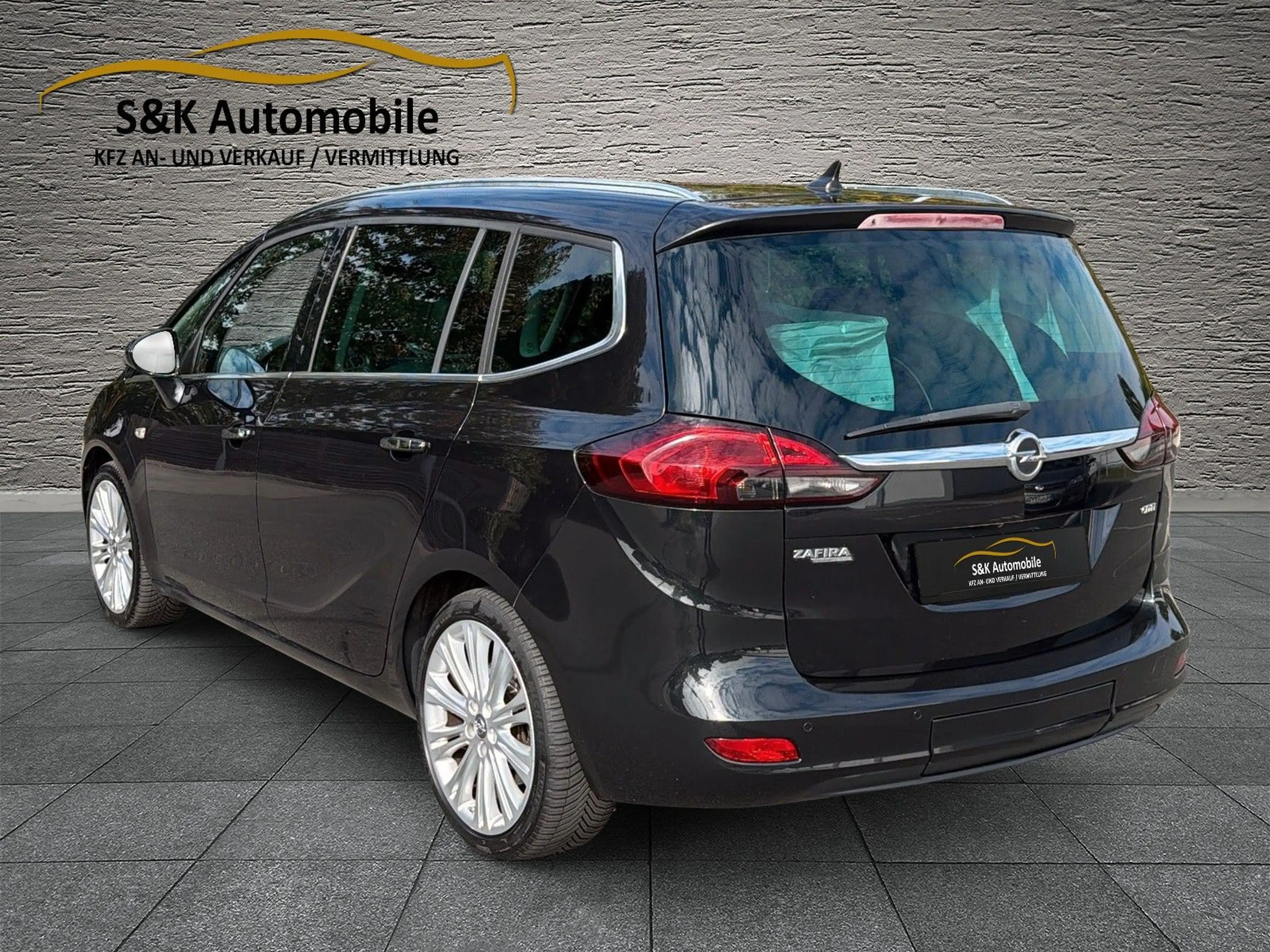 Opel Zafira C Tourer Innovation/7 Sitzer/Kamera/Xenon — photo 3