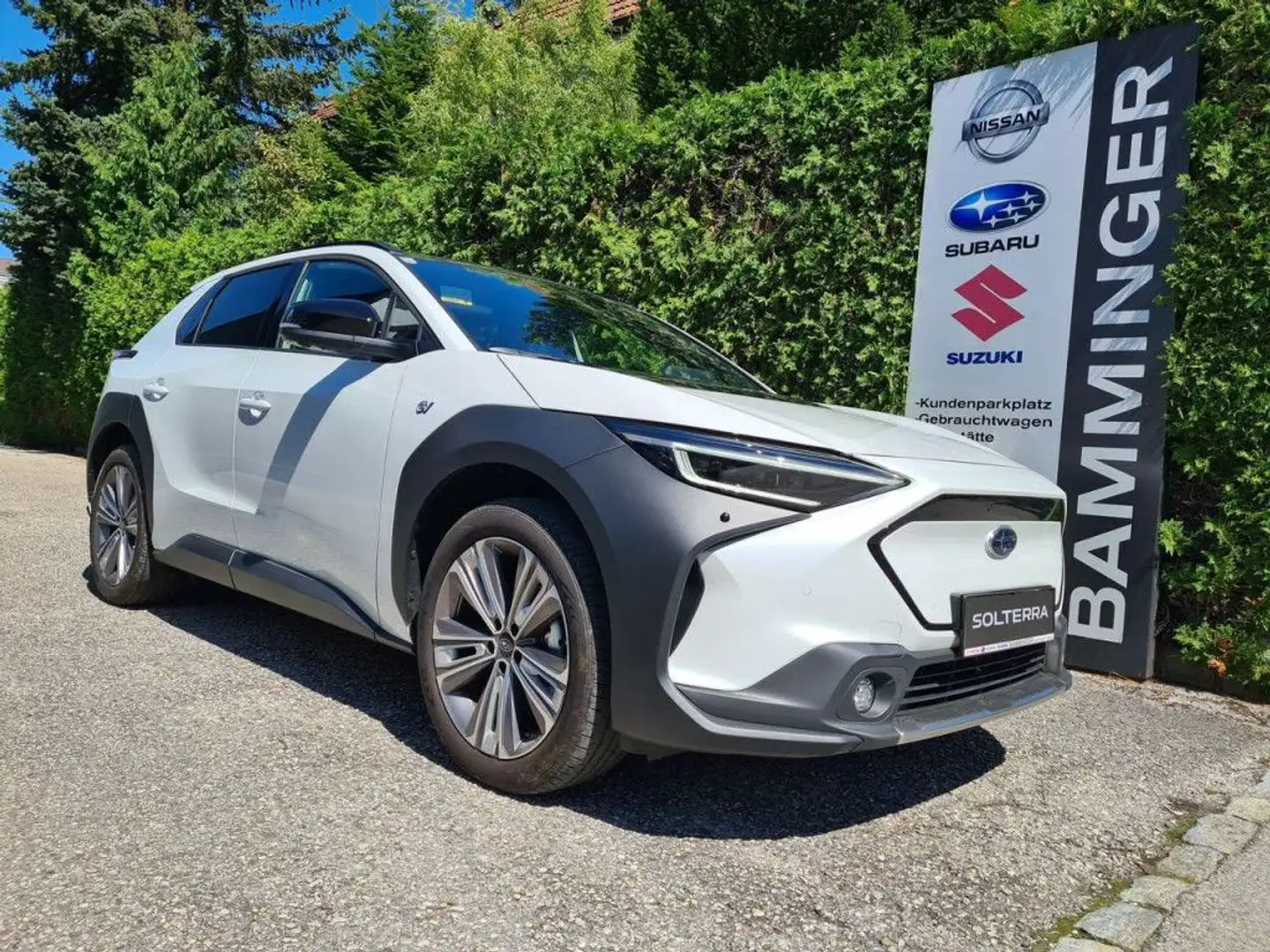 Subaru Solterra E-xperience+ 71,4kWh AWD Wit - 2