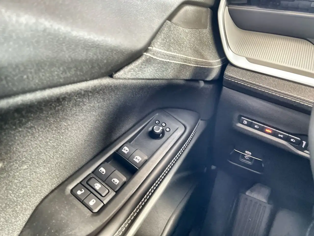Jeep Cherokee снимка Jeep Cherokee
