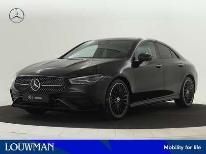 Mercedes-Benz CLA 180 AMG Line | Nightpakket | Premium Pack | Parkeerpak