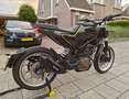 Husqvarna Svartpilen 401 Zwart - thumbnail 4