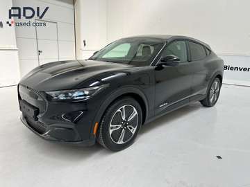 * Mach E - RWD - Base - 72Kwh *