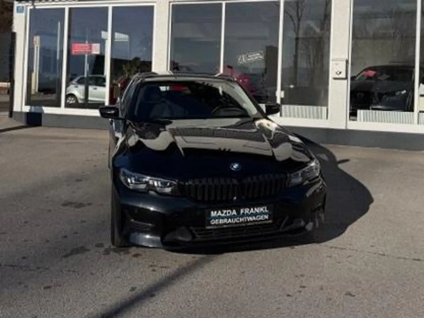 BMW 320 320 e Advantage Schwarz - 1