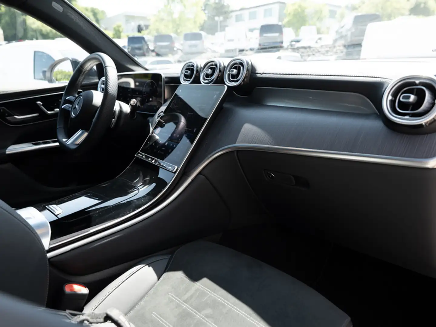 Mercedes-Benz GLC 220 d 4M Coupé AMG-Sport/360/Pano/AHK/Distr Weiß - 2