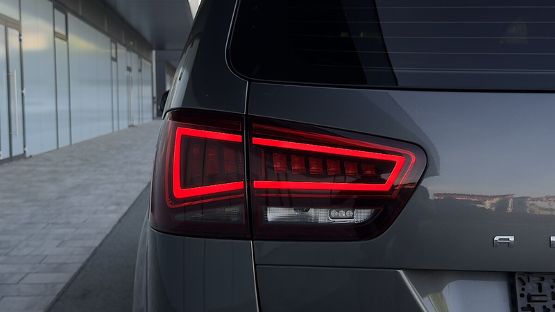 SEAT Alhambra 2,0 TDI 7-Sitzer AHK — photo 8