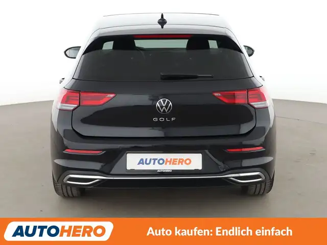 Volkswagen Golf view 5