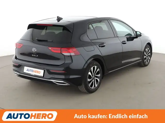 Volkswagen Golf view 6