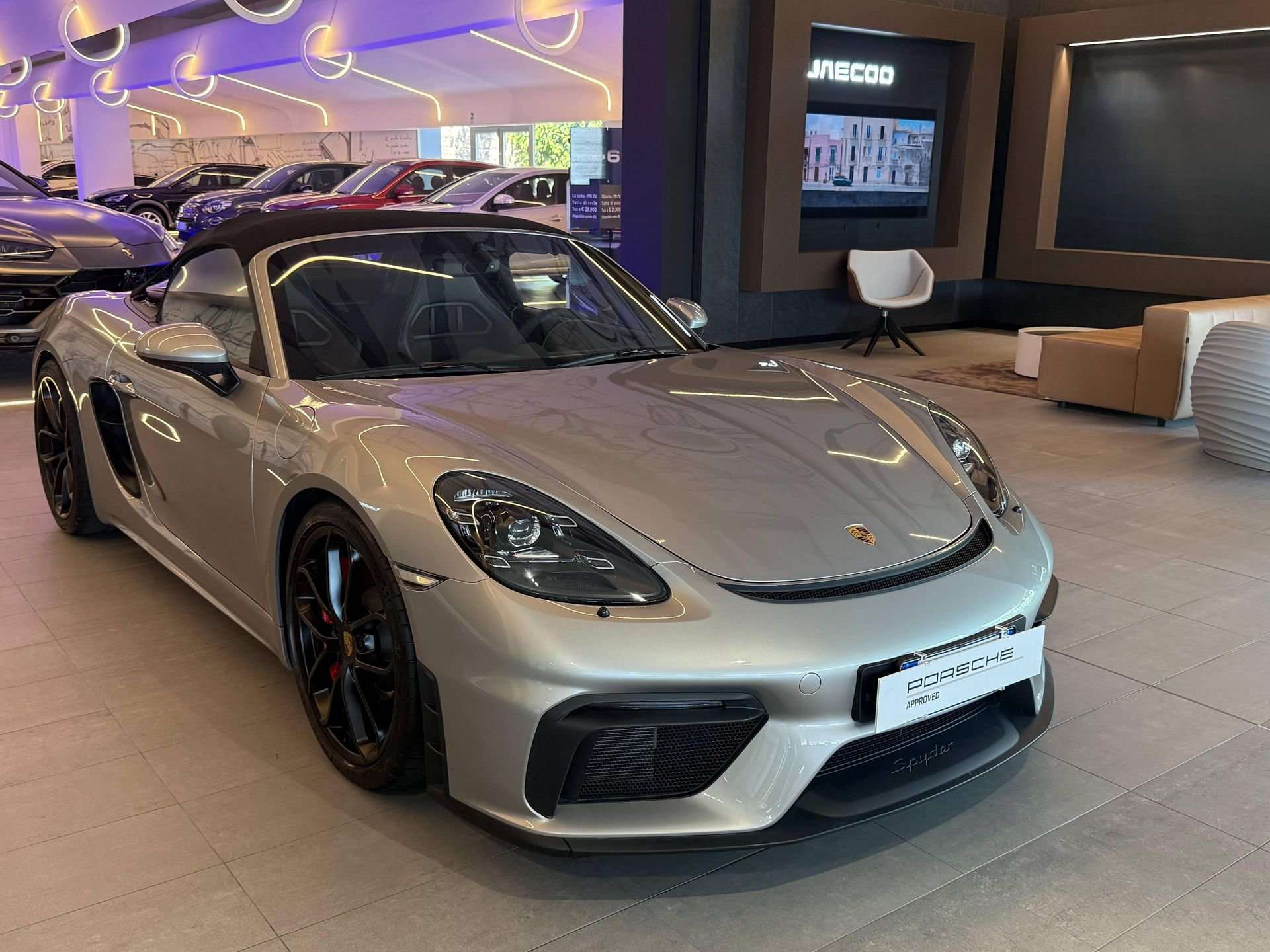 Porsche 718