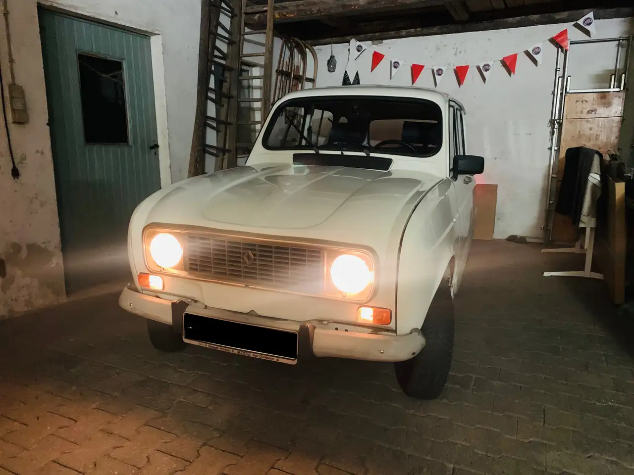Renault R 4