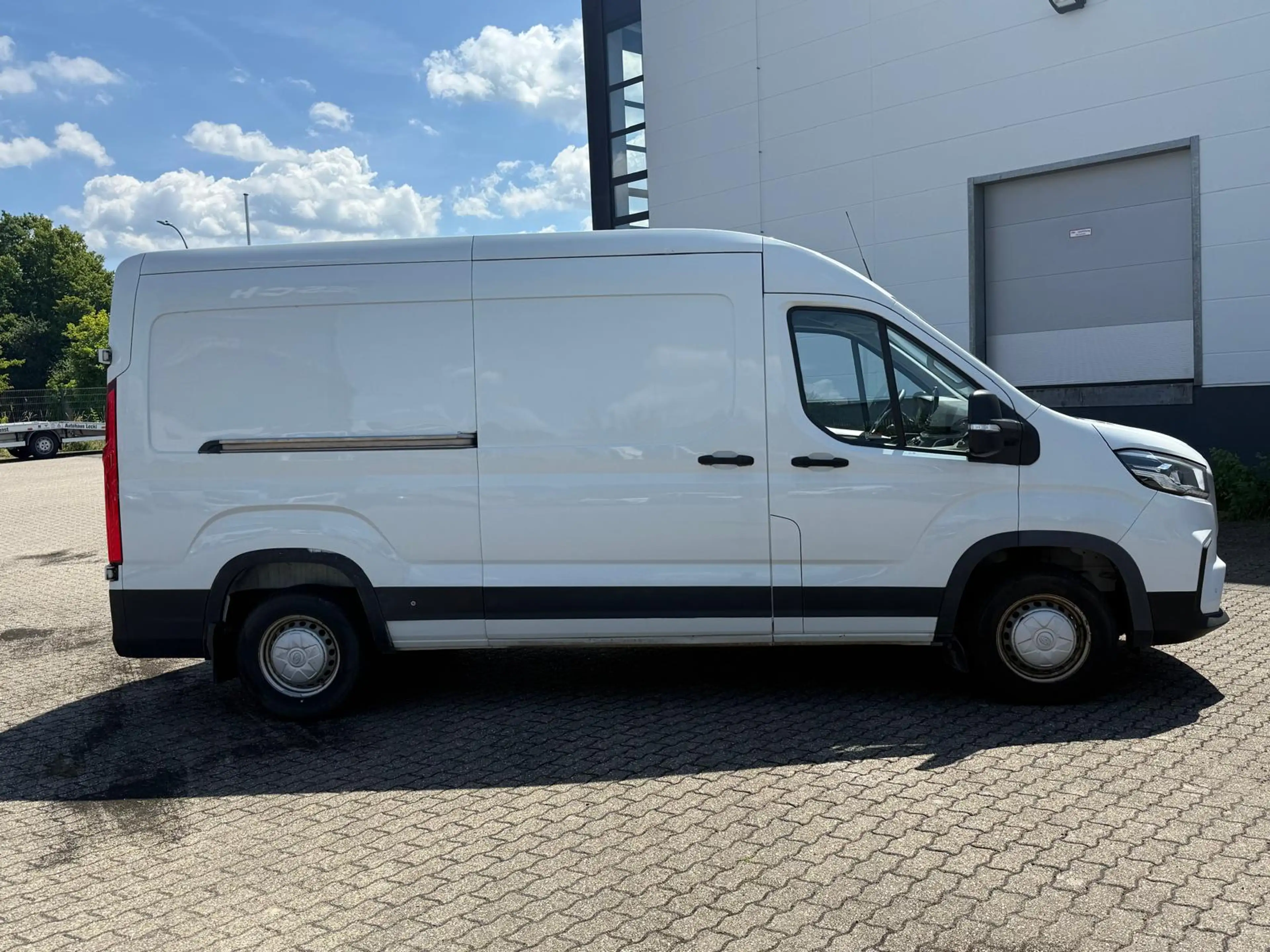 Maxus Deliver 9 Deliver 9 2.0 Fahrgestell L3 BASE — photo 4