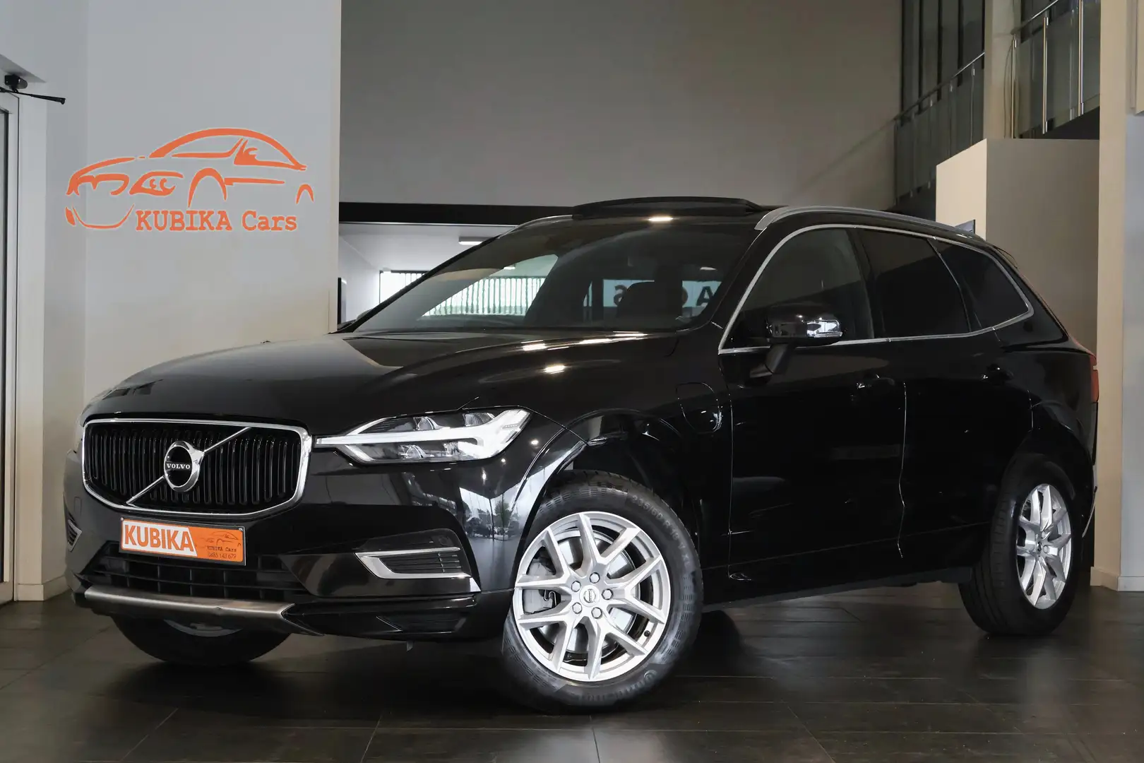 Volvo XC60 T8 Twin Engine AWD BTW Pano Navi LijnA CruiseC 12M Zwart - 1