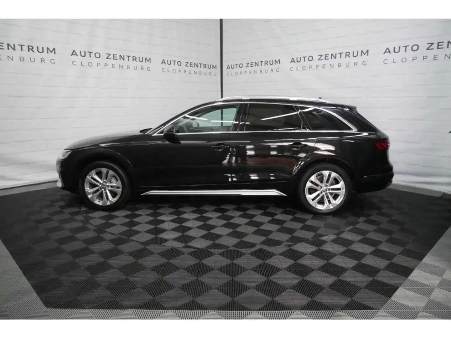 Audi A4 allroad q 40 TDI Pano+Matrix+Navi+Leder+Virtual Schwarz - 2