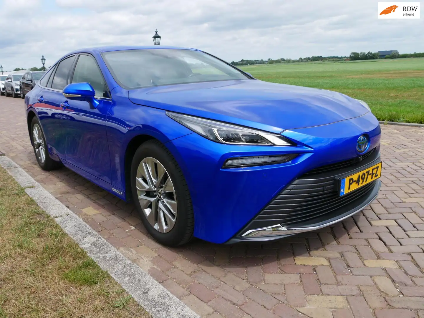 Toyota Mirai Executive FULL OPTIONS !! 2022 !! ** 19999 NETTO * Blauw - 1