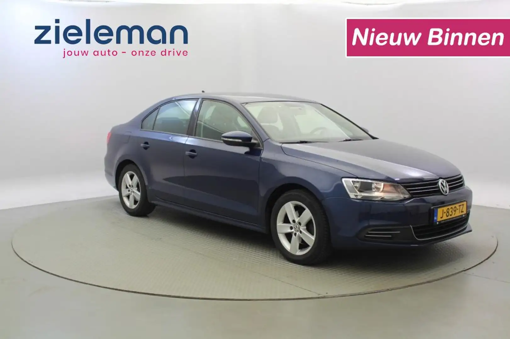 Volkswagen Jetta 1.2 TSI Comfortline - Navi, Airco Kék - 1