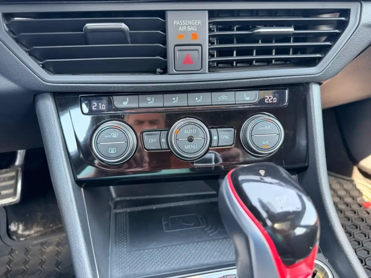 Volkswagen Jetta снимка Volkswagen Jetta
