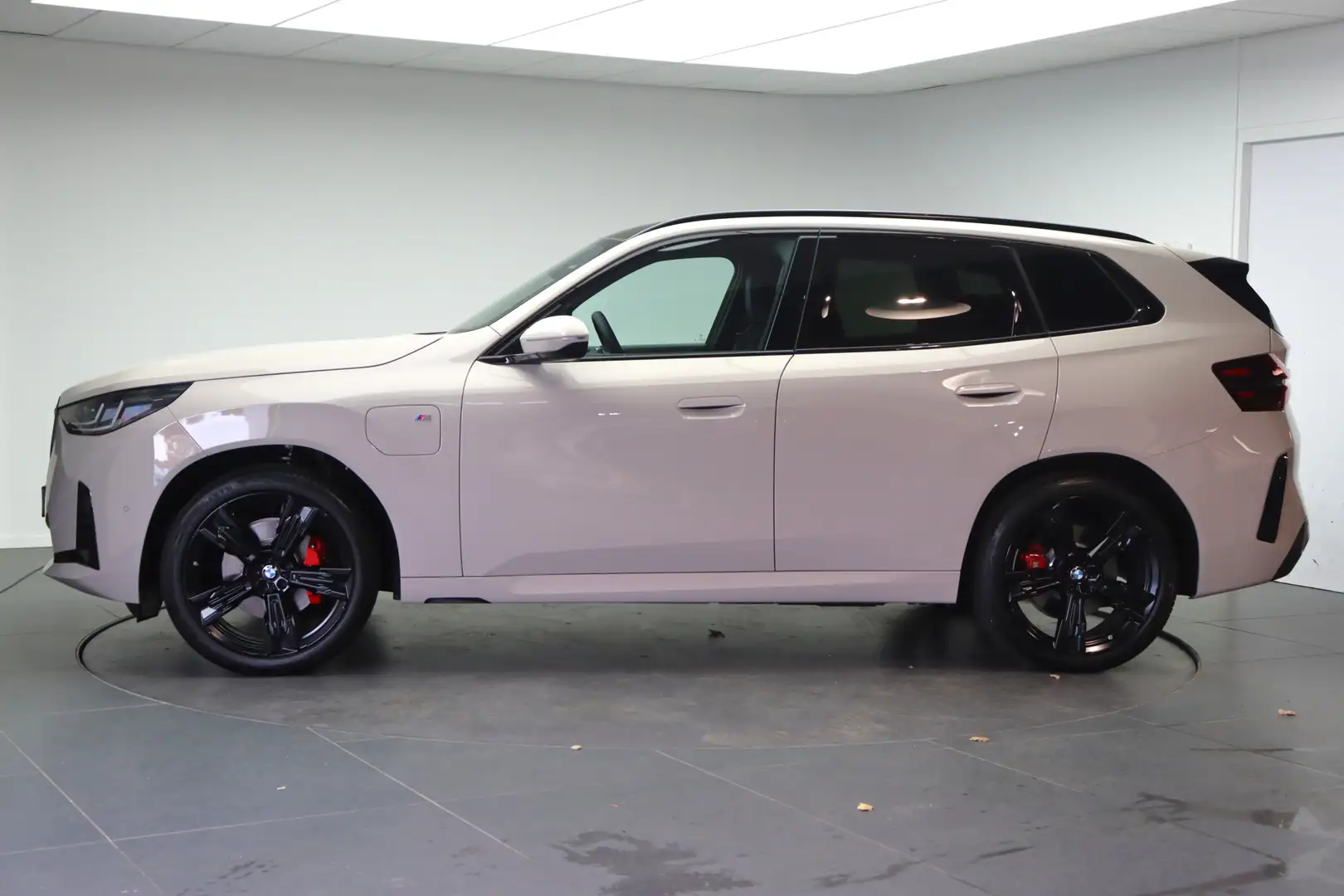 BMW X3 30e xDrive M Sport Automaat / Panoramadak / Trekha Grijs - 2