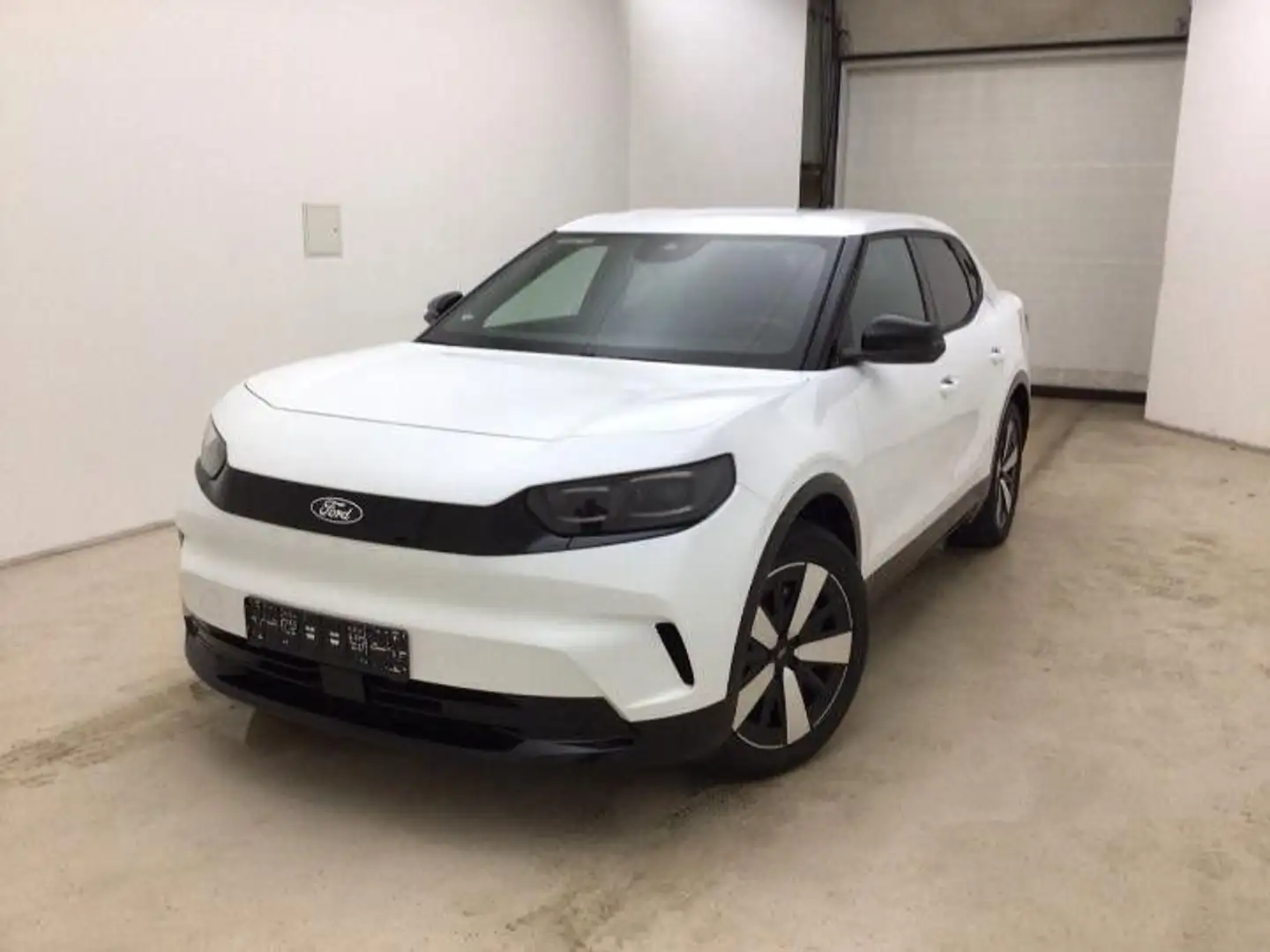 Ford Capri 79 kWh Extended Range AWD Select |AHK|WP| Weiß - 1