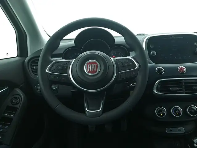 Fiat 500x view 11