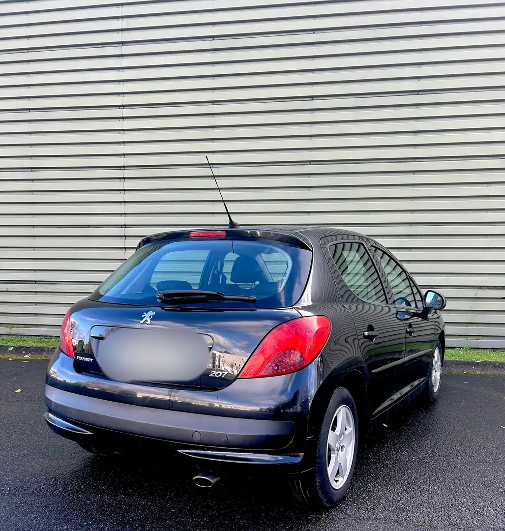 Peugeot 207 1.4 VTi 16V 95ch Premium Pack - 2