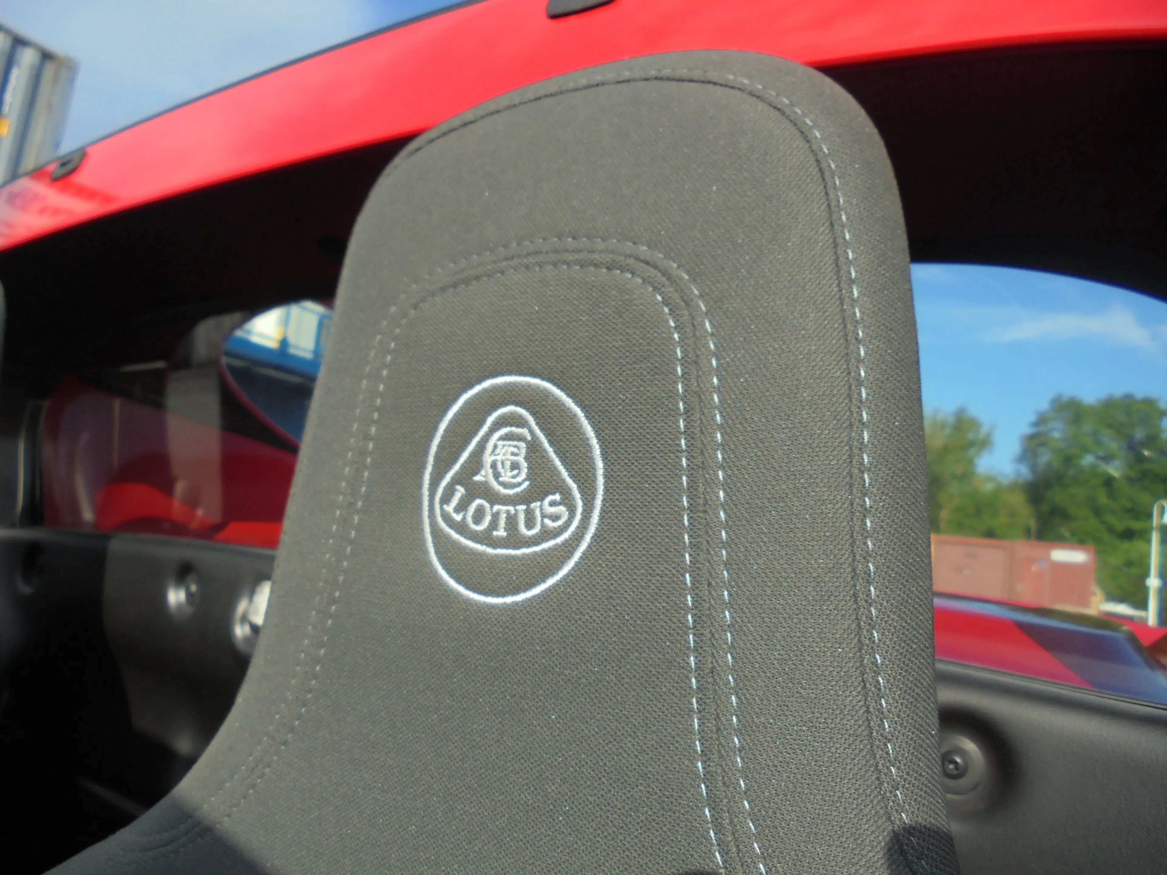 Lotus Elise — photo 13