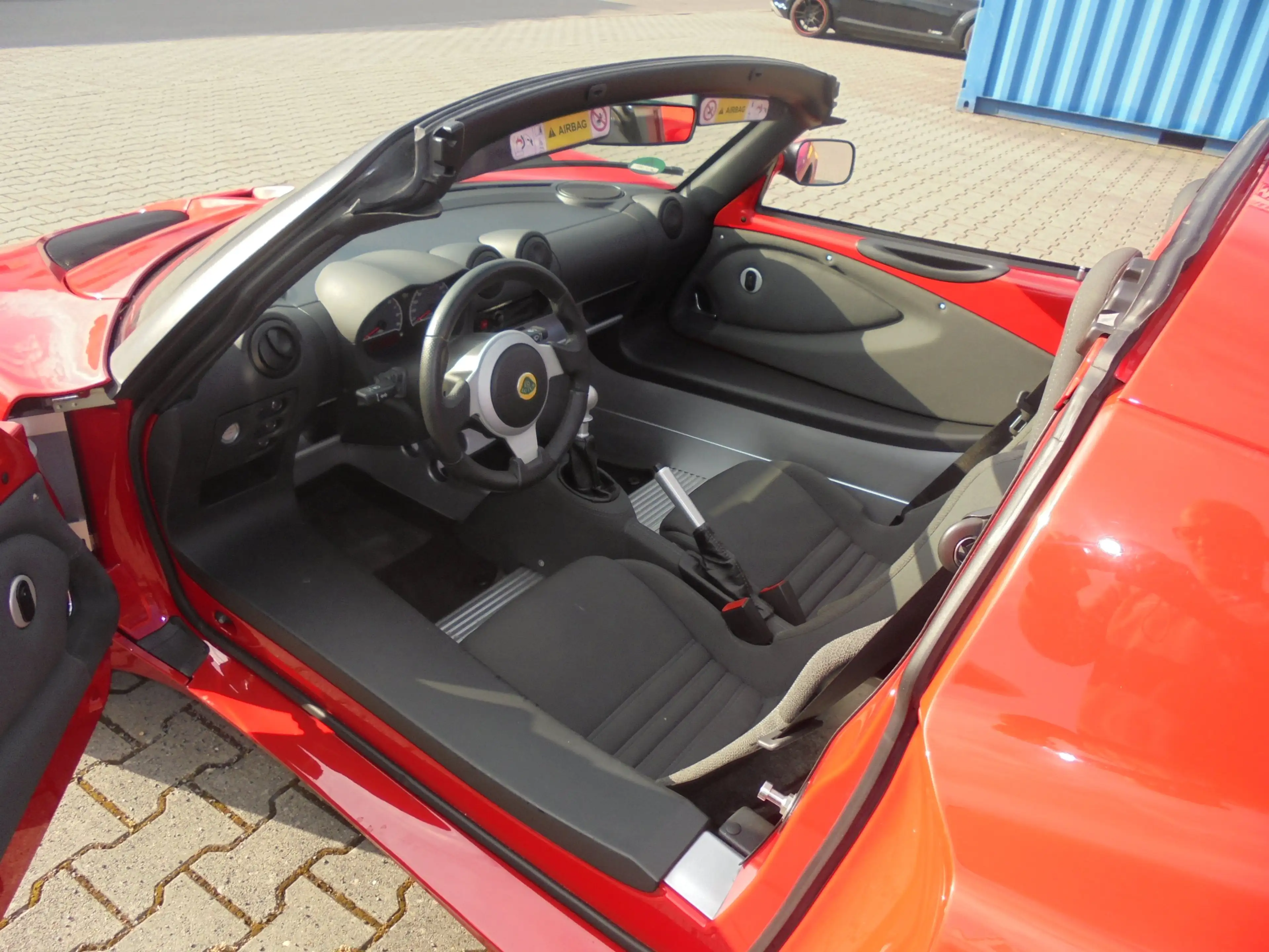 Lotus Elise — photo 6