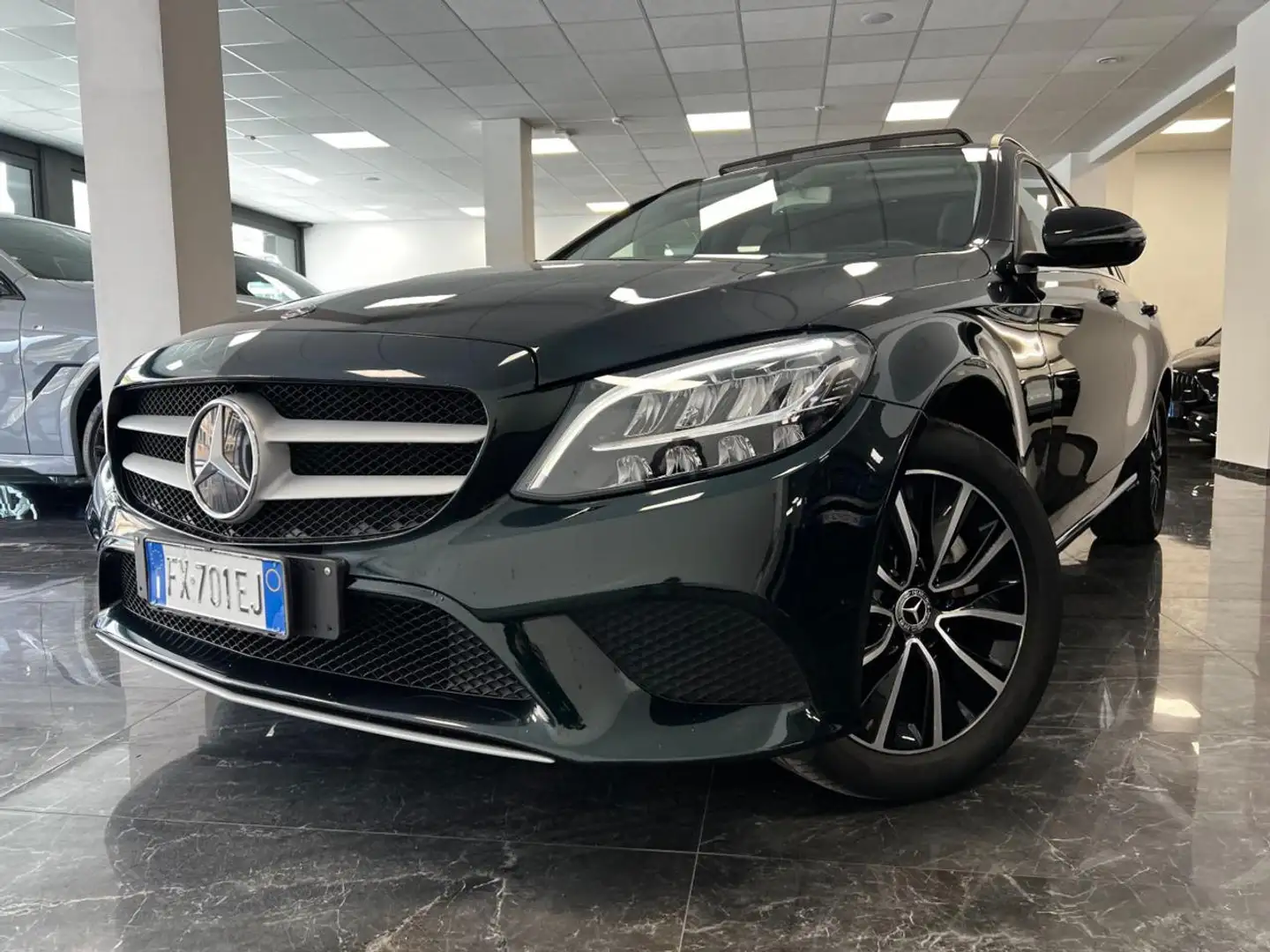 Mercedes-Benz C 220 d S.W. 4Matic Auto Executive Groen - 1