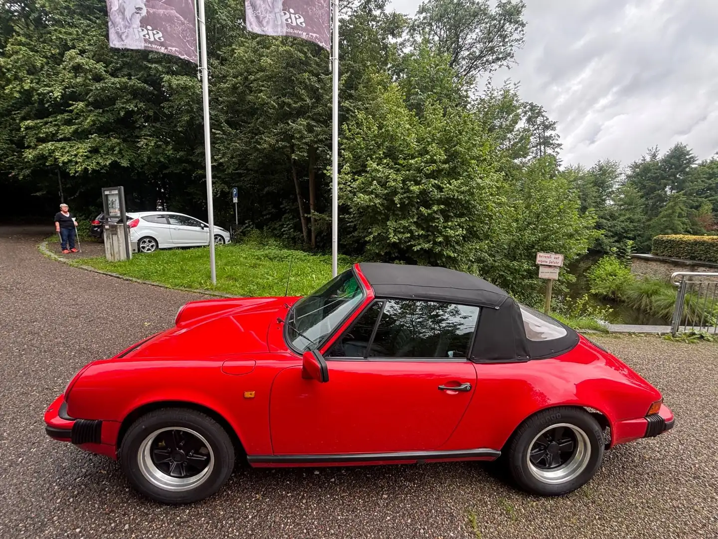Porsche 911 3.2 Carrera Sehr schönes Fahrzeug Rouge - 1