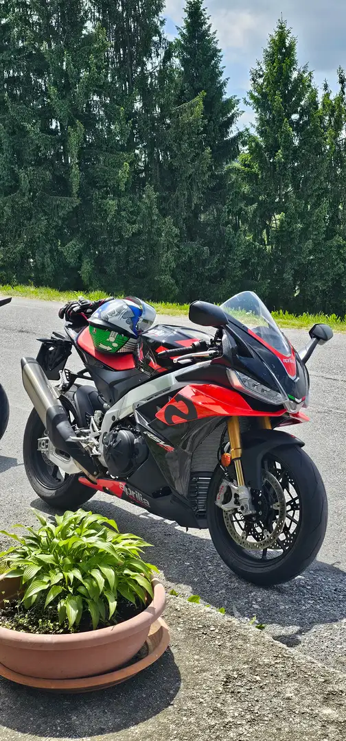 Aprilia RSV4 Factory 2024 Roşu - 1