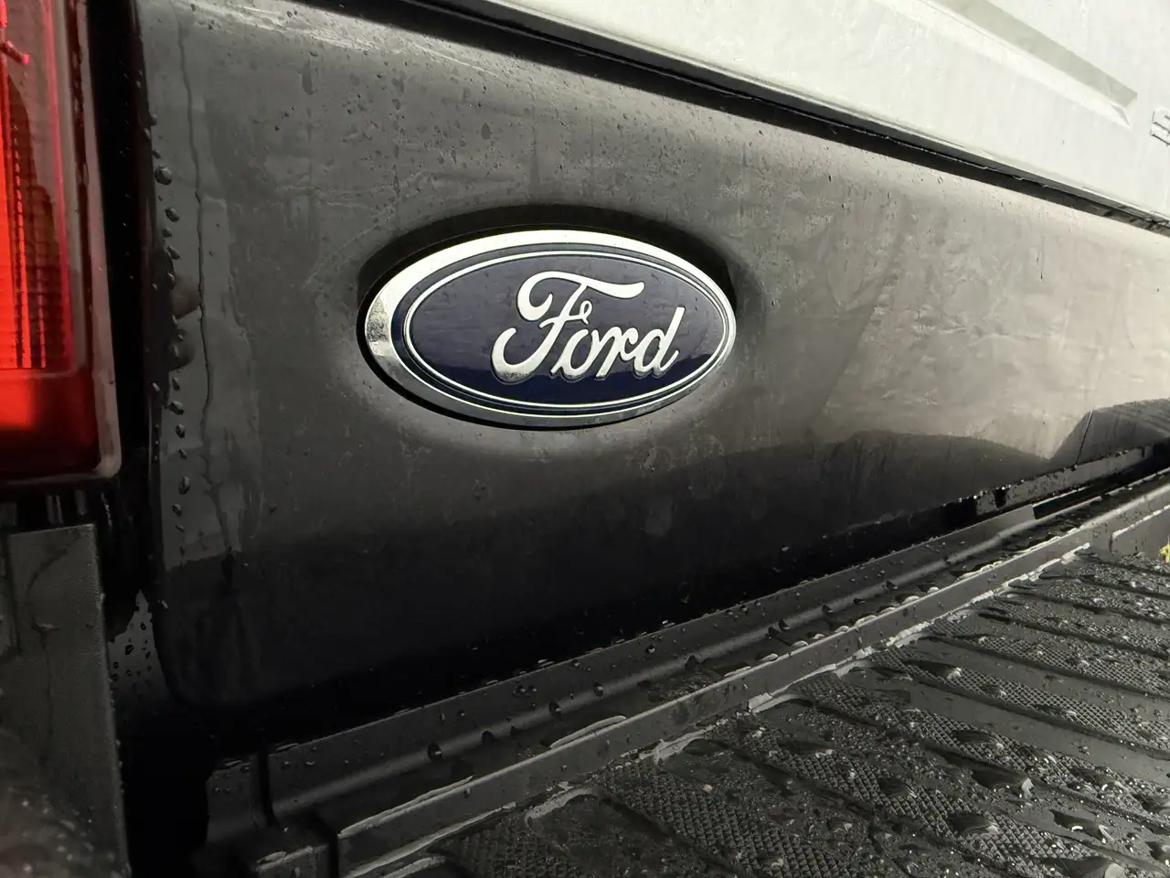 Ford F 350 снимка Ford F 350