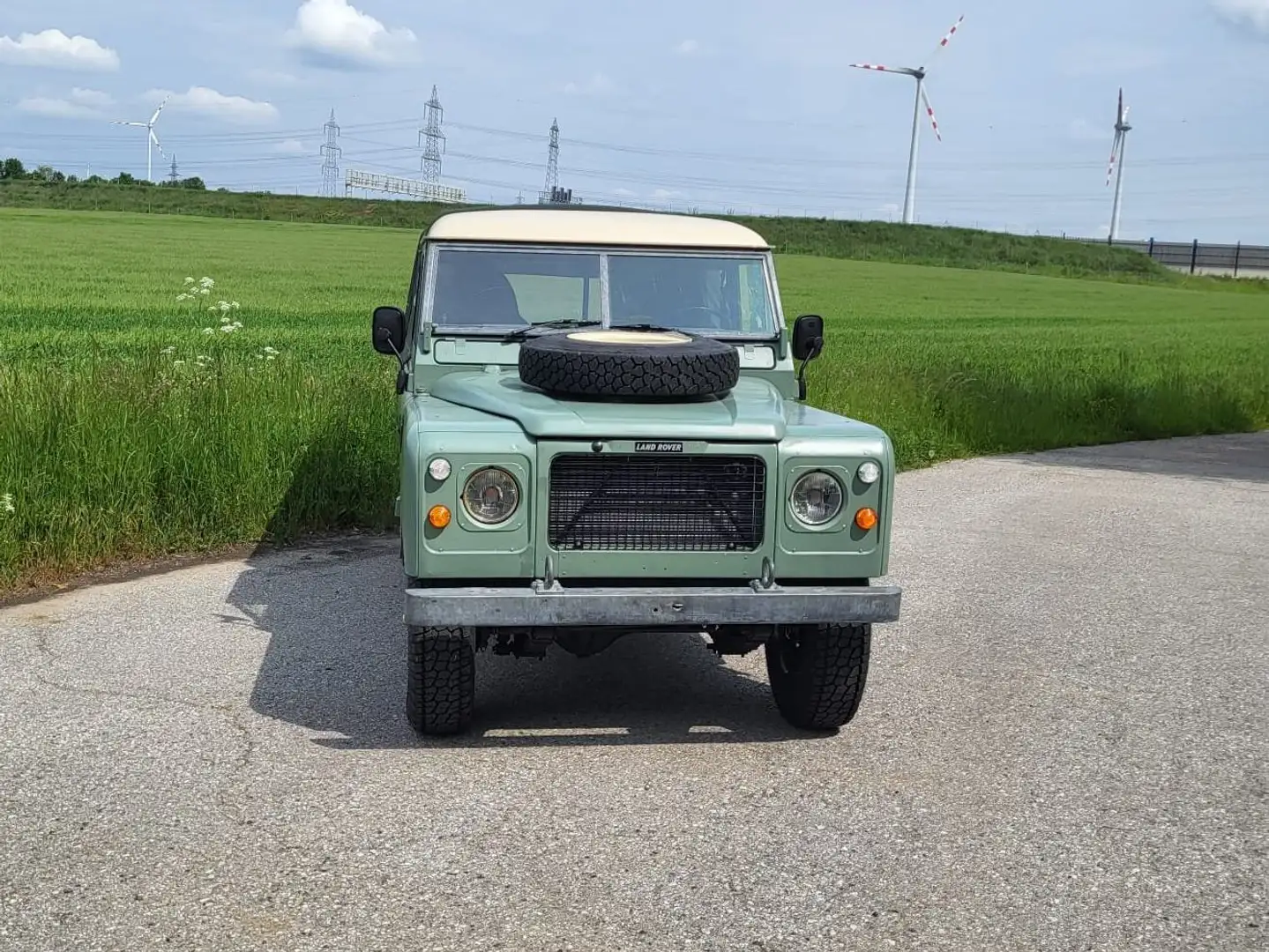 Land Rover Serie 3 109 V8 Zielony - 1
