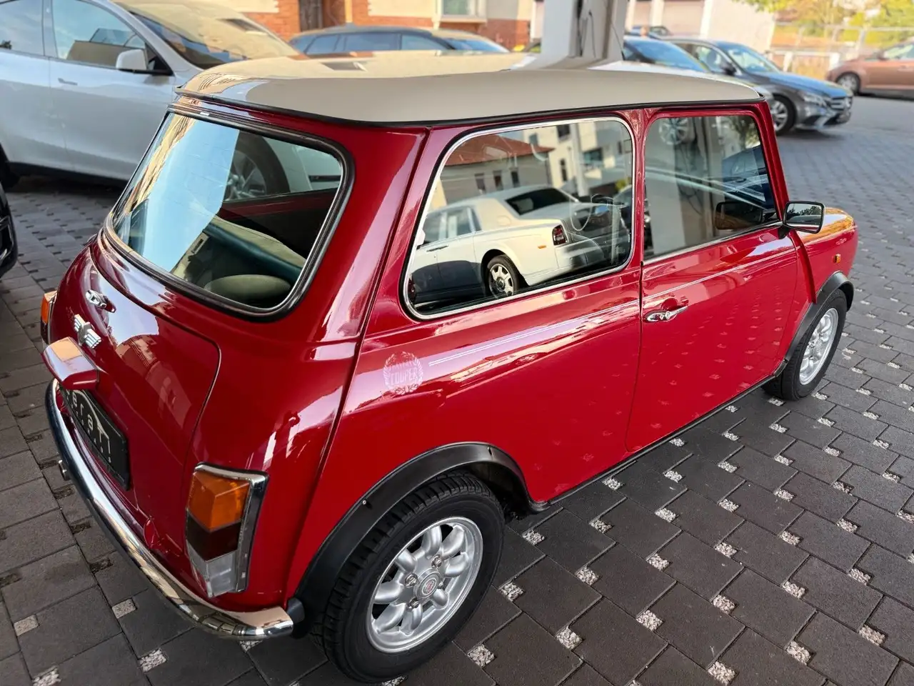 MINI Cooper 1.3 Multi point Injektion, foto 6