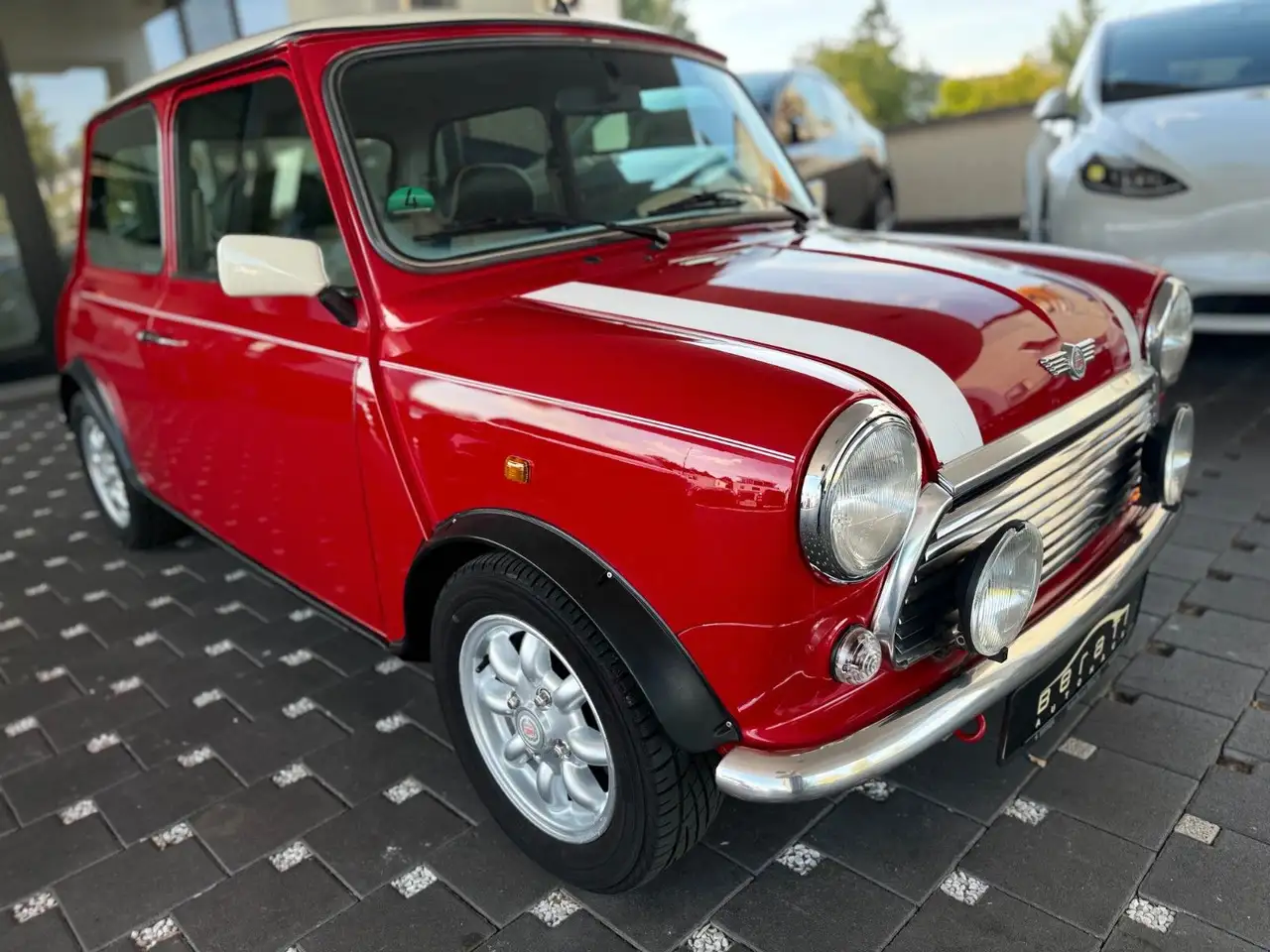 MINI Cooper 1.3 Multi point Injektion, foto 2