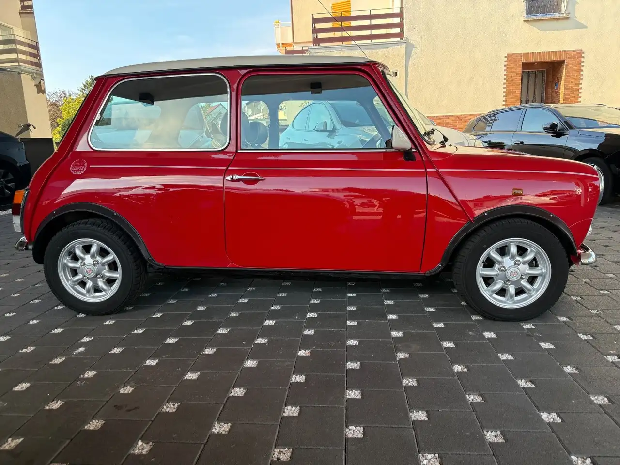 MINI Cooper 1.3 Multi point Injektion, foto 10