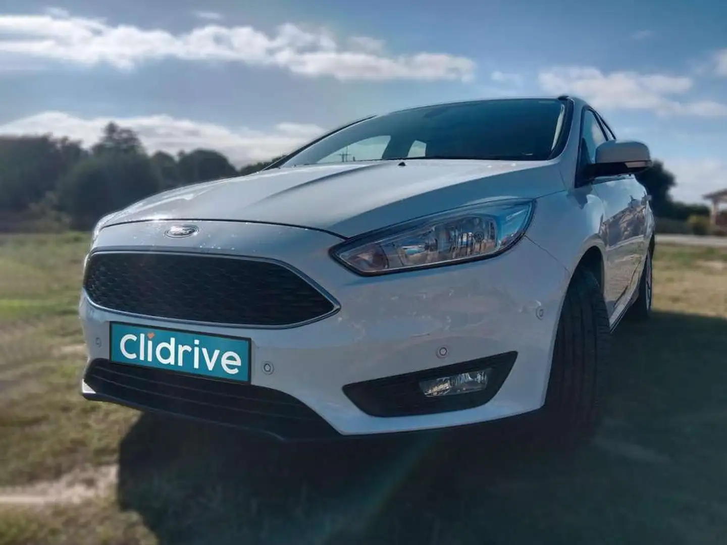 Ford Focus 1.0 Ecoboost Titanium 125 Blanc - 2