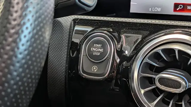 Mercedes-Benz CLA view 19