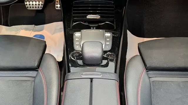 Mercedes-Benz CLA view 15