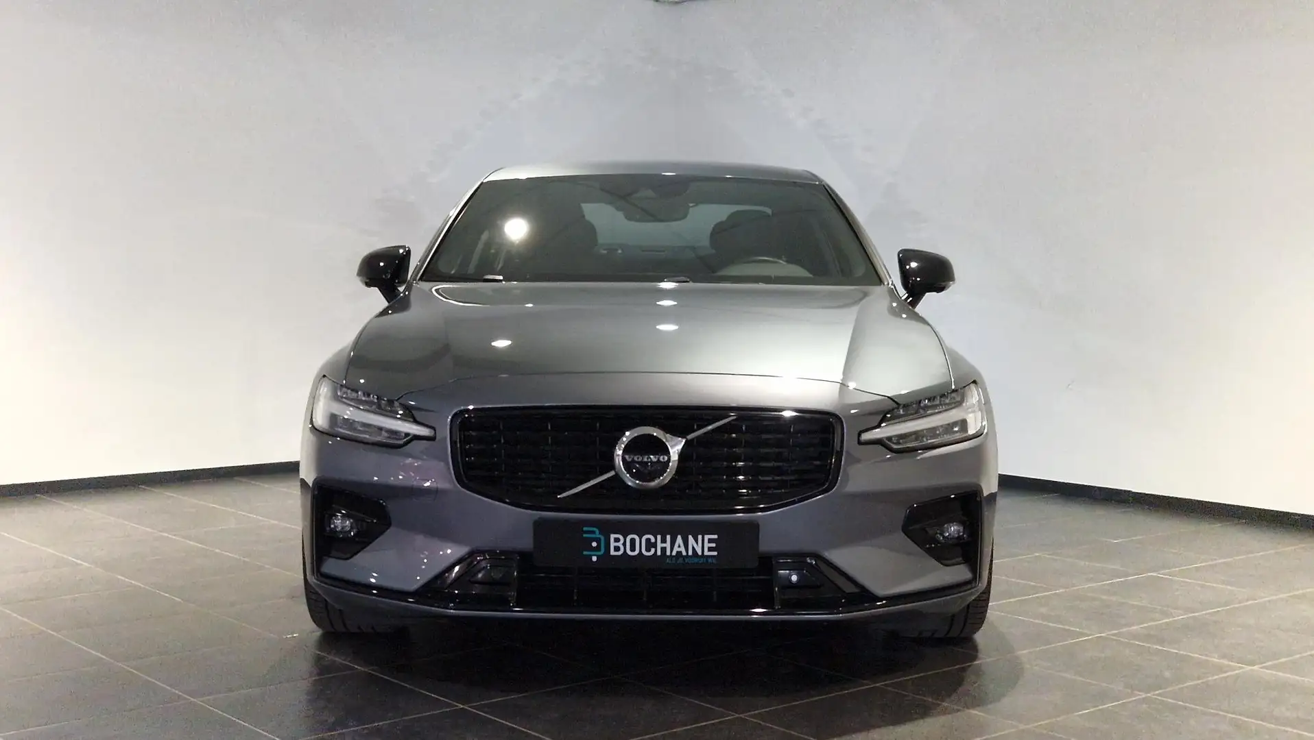 Volvo S60 2.0 B3 R-Design | 19 inch | 360 Camera | Stoelverw Šedá - 2