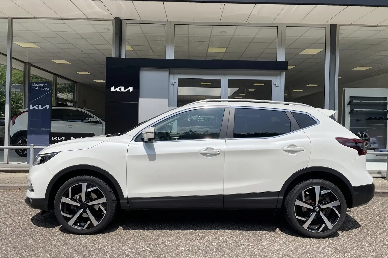 Nissan Qashqai 1.3 DIG-T Premium Edition | PANODAK | LEER | STOEL Blanc - 2