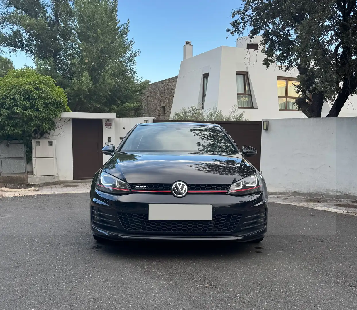 Volkswagen Golf GTI 2.0 TSI 220 - 2