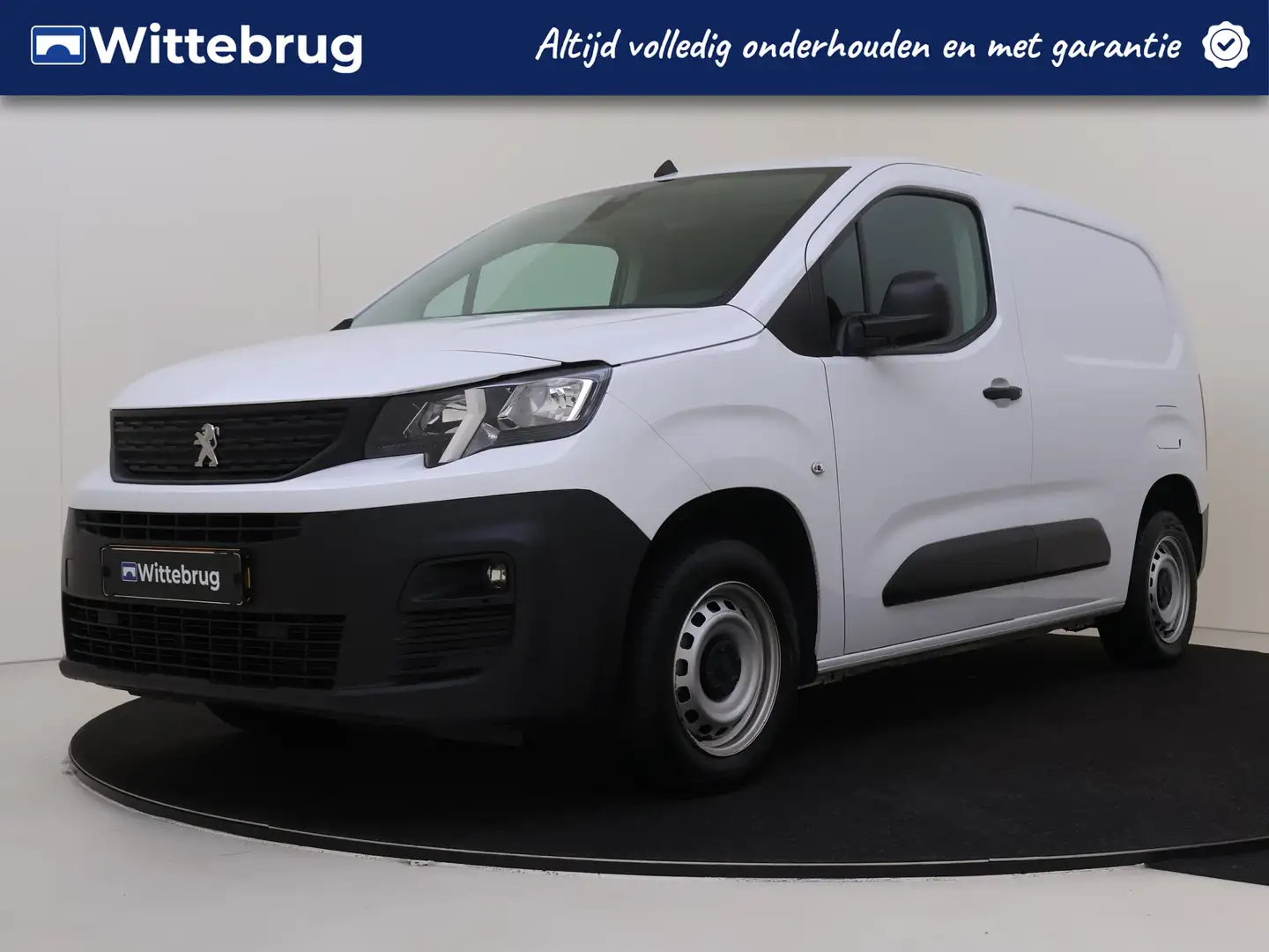 Peugeot Partner 1.5 BlueHDi 100 S&S L1 | RIJKLAAR! | 3 Zitplaatsen Wit - 1