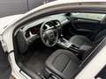 Audi A4 Attraction Weiß - thumbnail 4