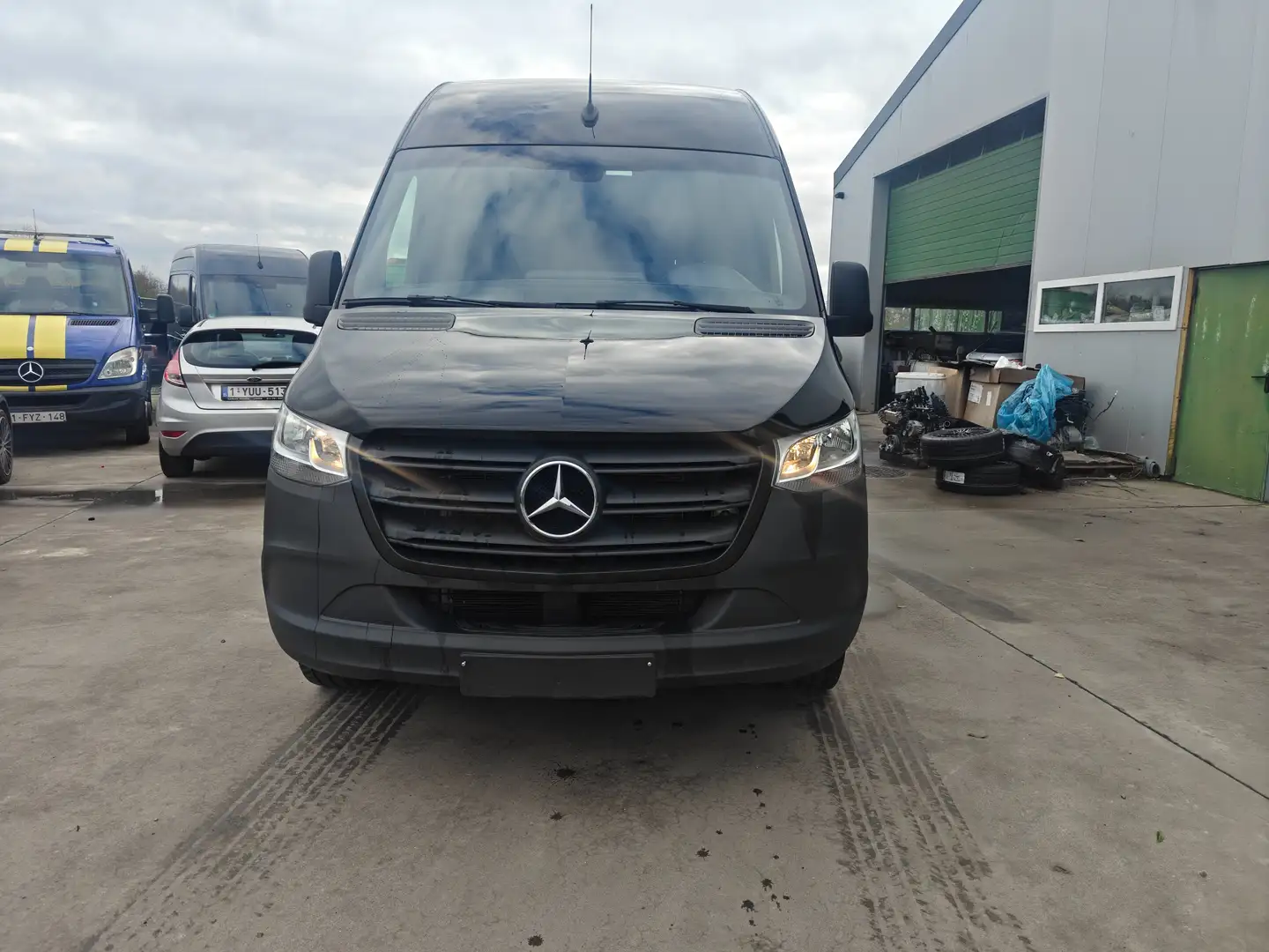 Mercedes-Benz Sprinter 317 CDI Sprinter Extralang 31202KM Noir - 2