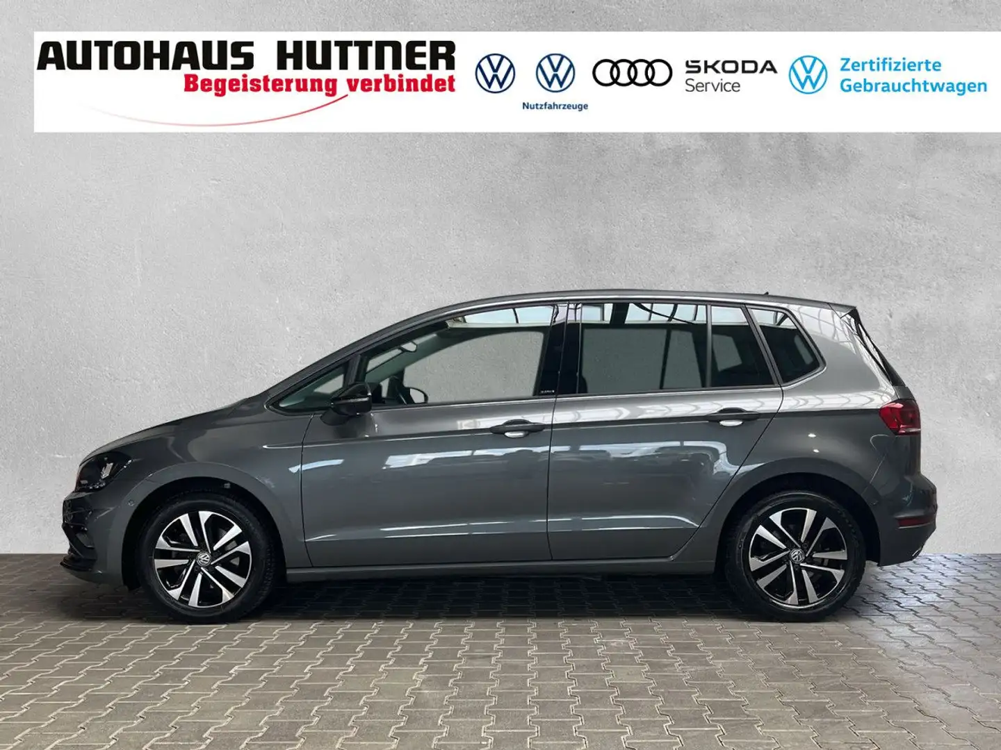 Volkswagen Golf Sportsvan COMFORTLINE 1,5 TSI DSG AHK PDC NAV Grey - 2