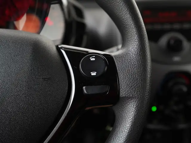 Peugeot 108 view 9